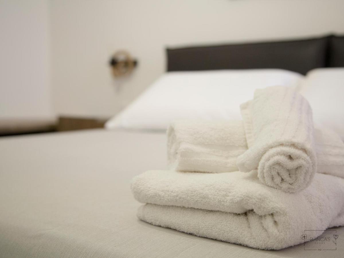 Bianca'S Rooms Trani Zewnętrze zdjęcie