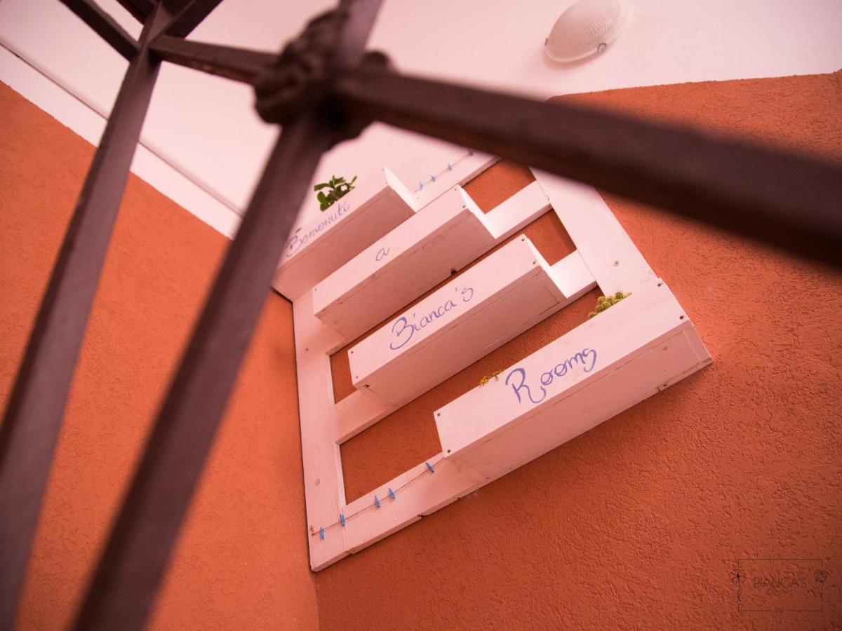 Bianca'S Rooms Trani Zewnętrze zdjęcie