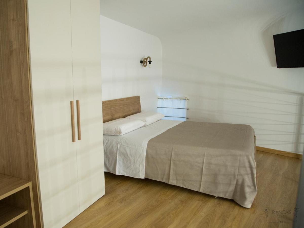 Bianca'S Rooms Trani Zewnętrze zdjęcie